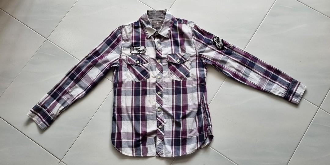 purple converse shirt