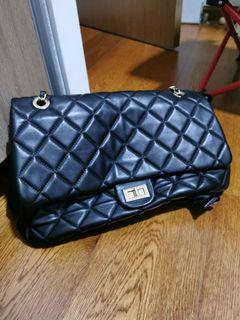 Quilted jumbo bag