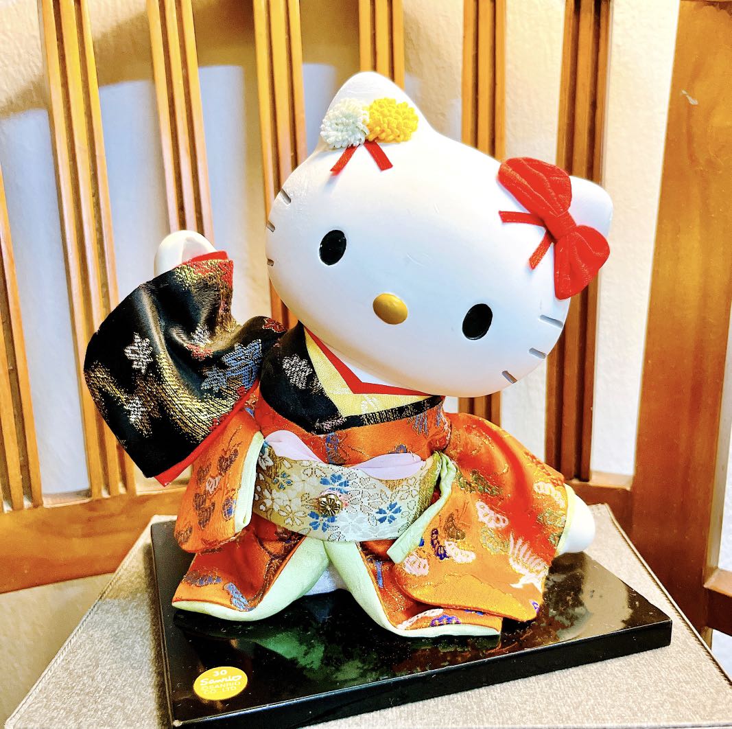 Hello kitty japanese kimono doll on sale