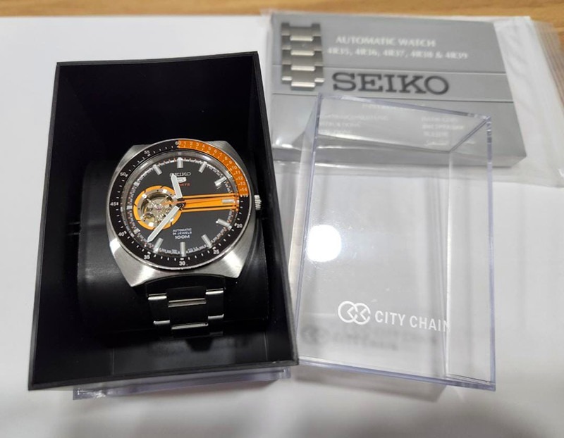 SEIKO 5 SPORTS Automatic Movement 4R38 01K0 Luxury Watches on