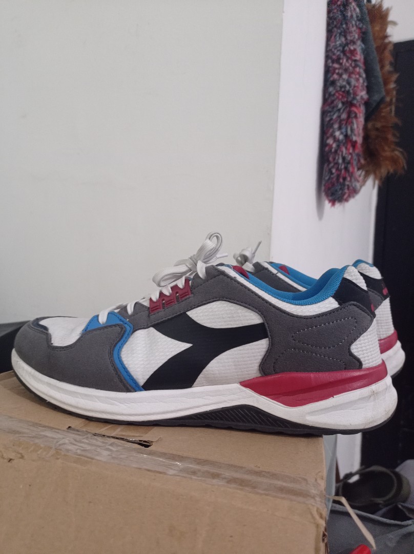 diadora carlo