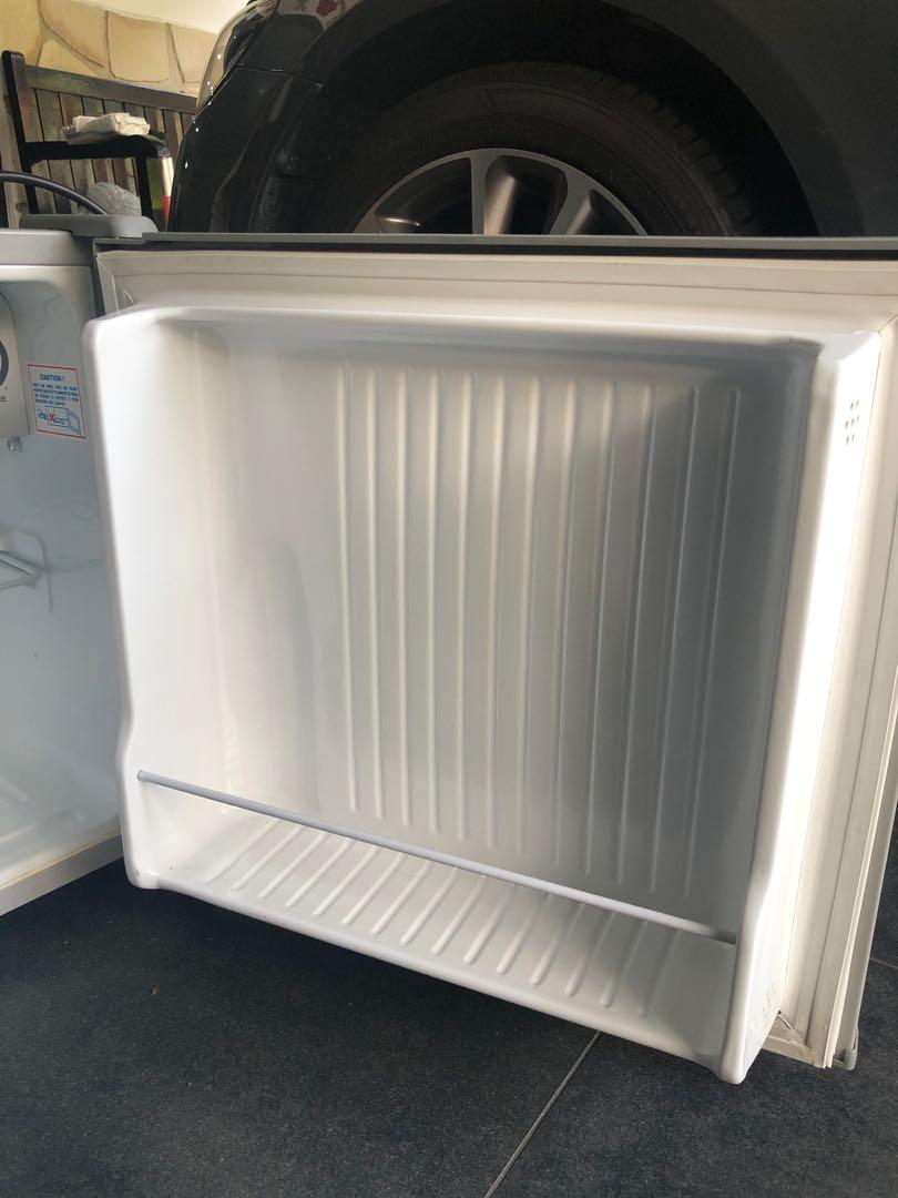 Square fridge with small freezer section, TV & Home Appliances, Kitchen