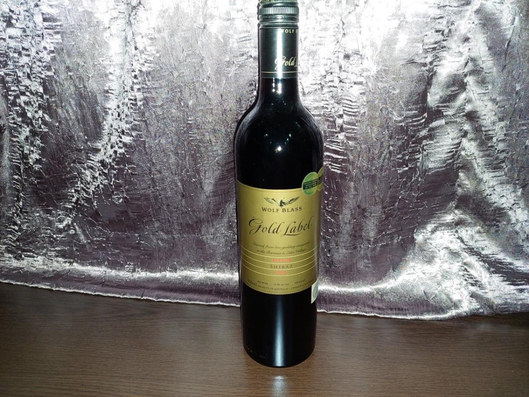 Wolf Blass Gold Label Shiraz Wine 2001 (750ml), Food & Drinks ...