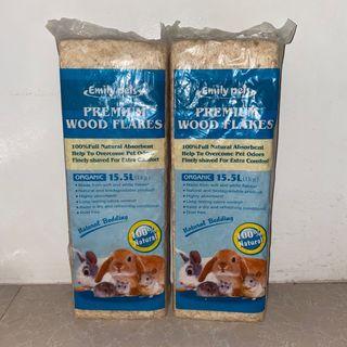 15.5L Premium Wood Flakes (Hamster/Rabbit/Guinea Pig Beddings)