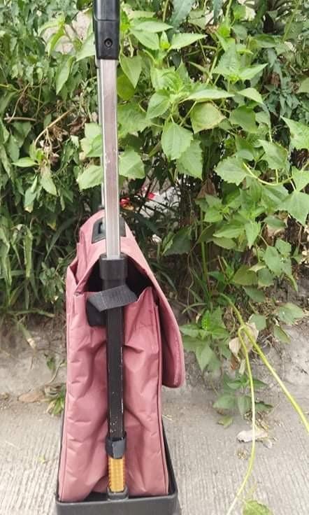 1700 (Category: Luxury Bags & Wallets) located in Manila. Submitted by benjie.benjie3 (Listing ID 1160471138, Image 3). Description: Adult walker 4 wheels with bag. Brand= walking carry Model= adult walking stick with 4 wheels and bag Bag size: H :16 inches L :12 1/2 inches W :5 inches Frame is made of aluminum and plastic 2nd hand with scratch No warranty If there's Damage or Issues they can be seen in the last picture From japan Price = 1,700 N