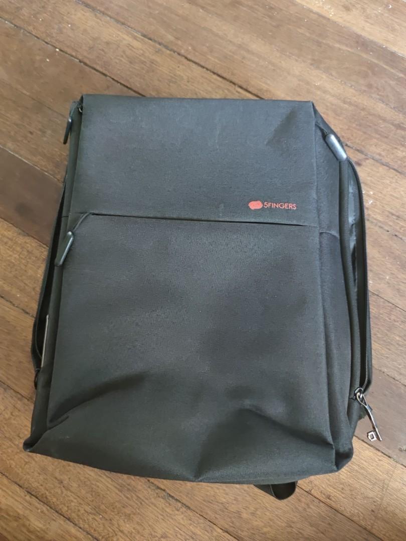 5Fingers Anti Theft Backpack (Category: Backpacks) located in Manila. Submitted by famph (Listing ID 1160509059, Image 1). Description: .