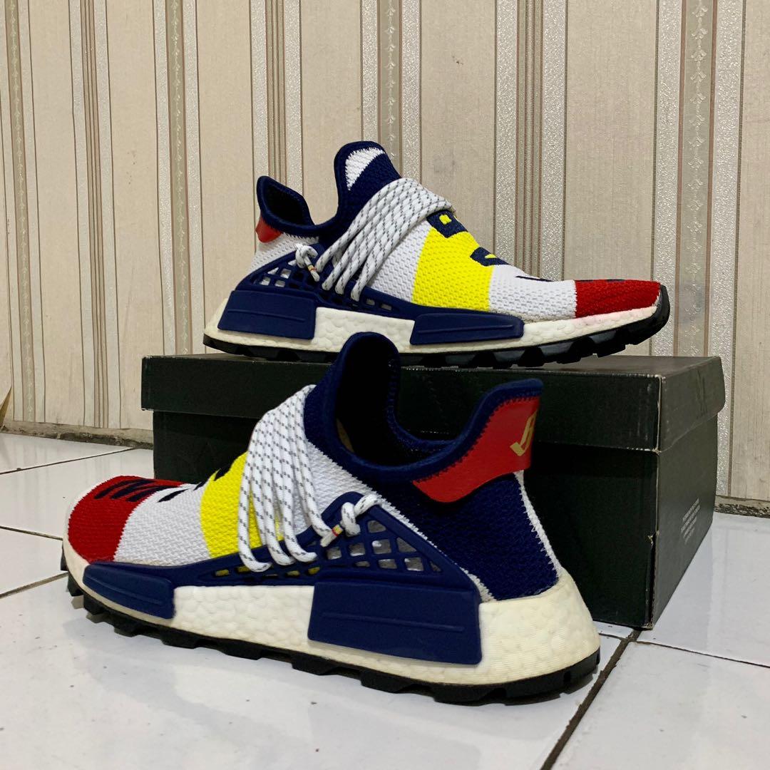 Adidas NMD Human Race Trail X Pharrell William X Billionaire Boys Club,  Fesyen Pria, Sepatu , Sneakers di Carousell