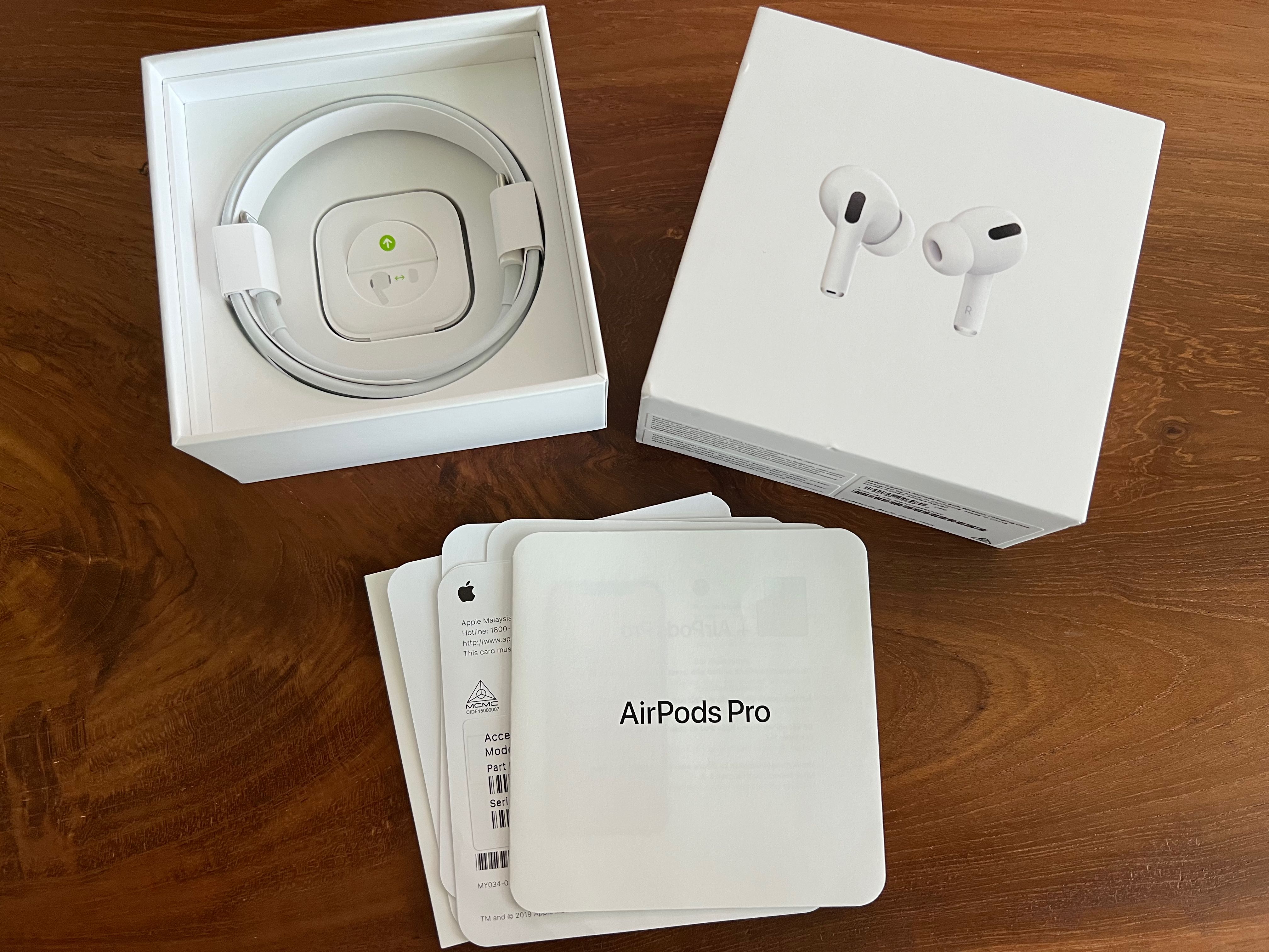 Airpod pro sales cord in box