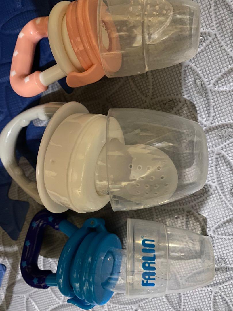 Baby fruit food pacifier (Category: Weaning & Toddler Feeding) located in Quezon City. Submitted by sjlsrolling (Listing ID 1160597448, Image 2). Description: Rarely used.