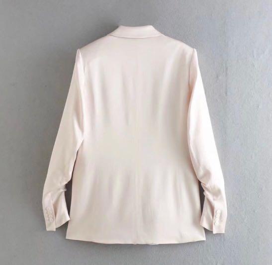 Beige silk satin blazer, Women's Fashion, Coats, Jackets and Outerwear