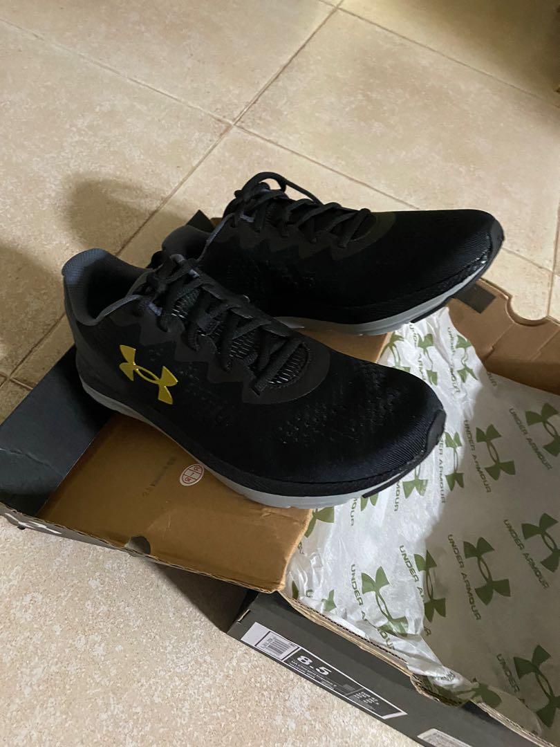 Brand new under armor sneakers