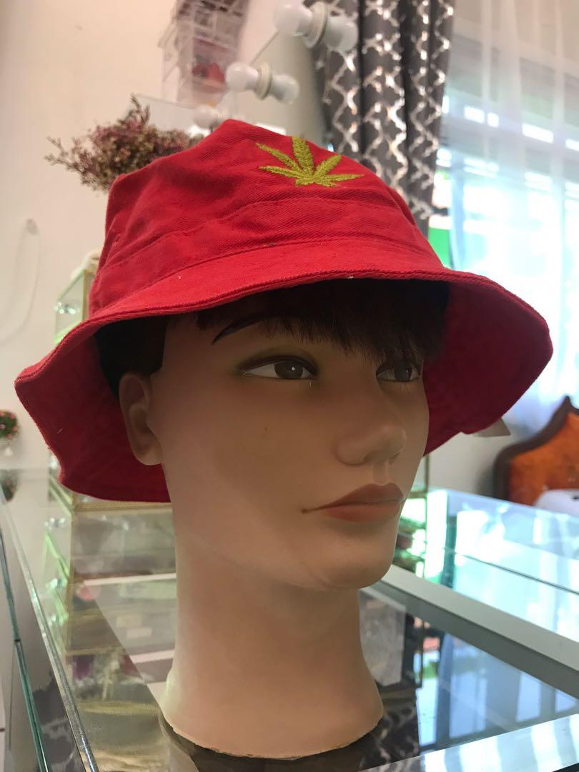 Bucket hat rasta, Men's Fashion 