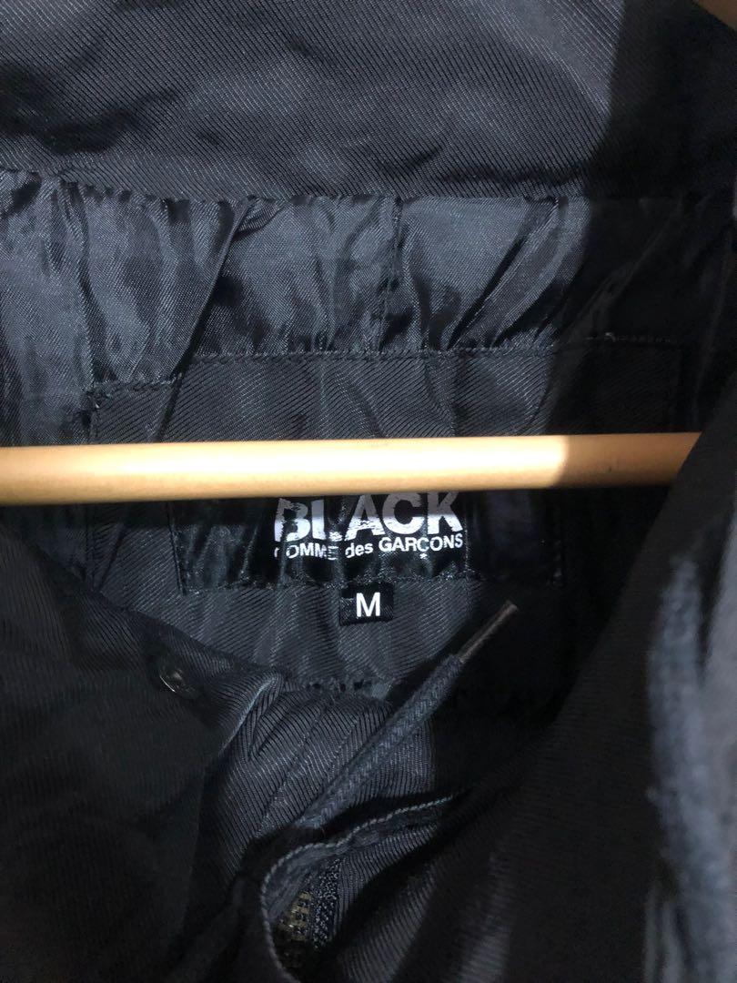 Comme des Garcons Black Jacket (Category: Coats, Jackets and Outerwear) located in Baguio. Submitted by reservebuysell (Listing ID 1160642903, Image 2). Description: Chest- 19” Length-24”.