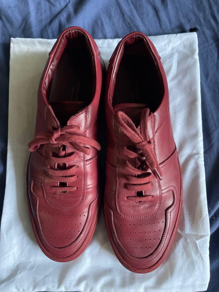 common projects (Category: Sneakers) located in Makati City. Submitted by gudoy3k (Listing ID 1160657395, Image 1). Description: almost new. no box.