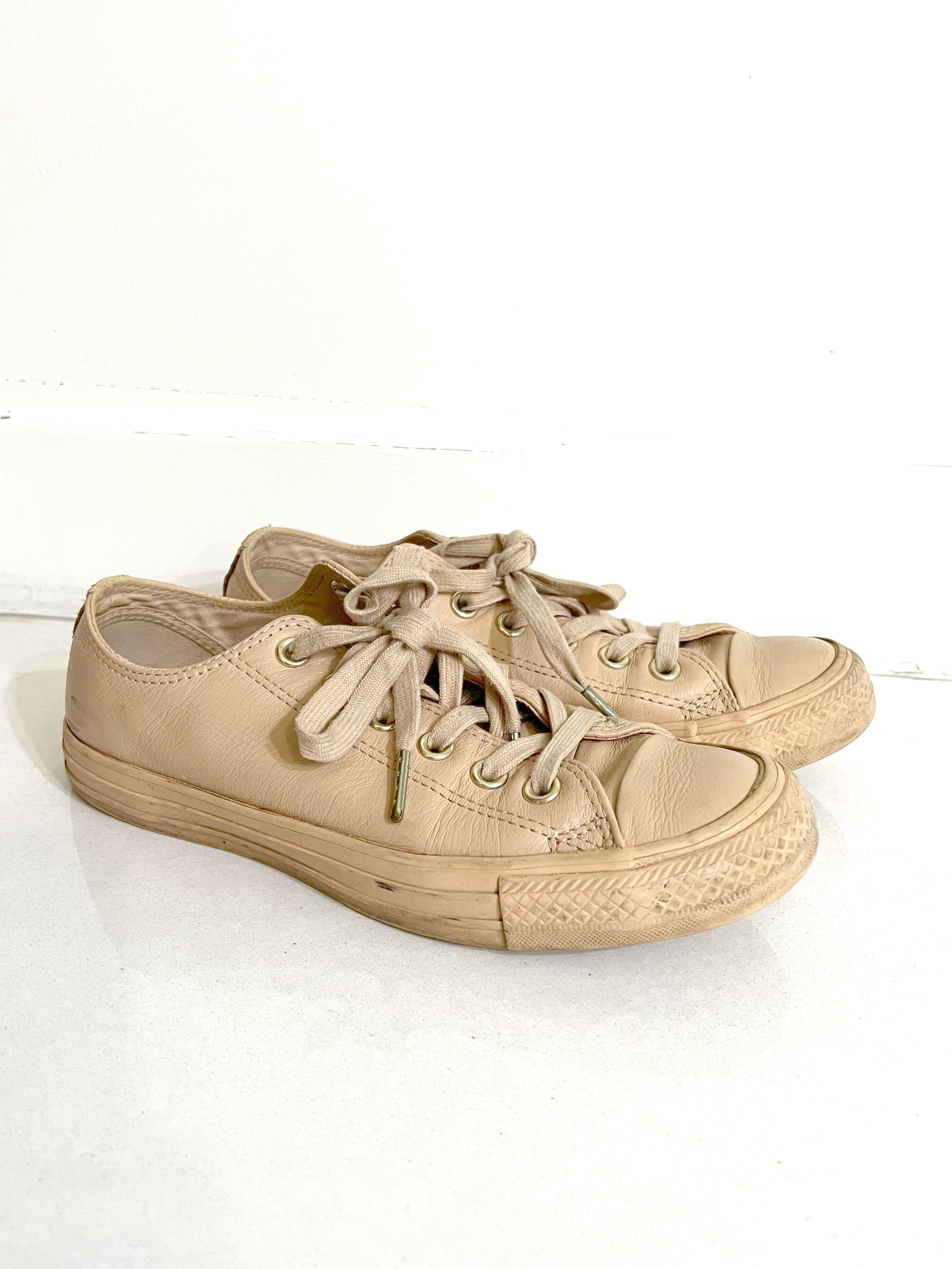 Converse hotsell rose tan