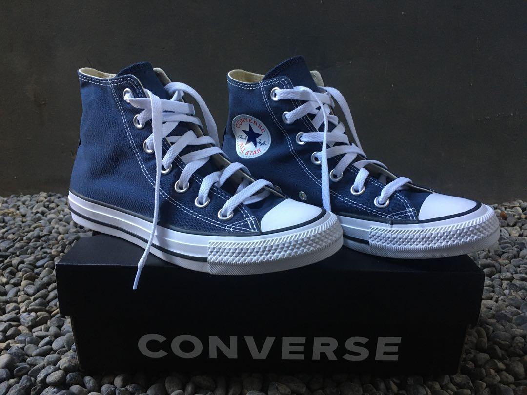 navy converse 5