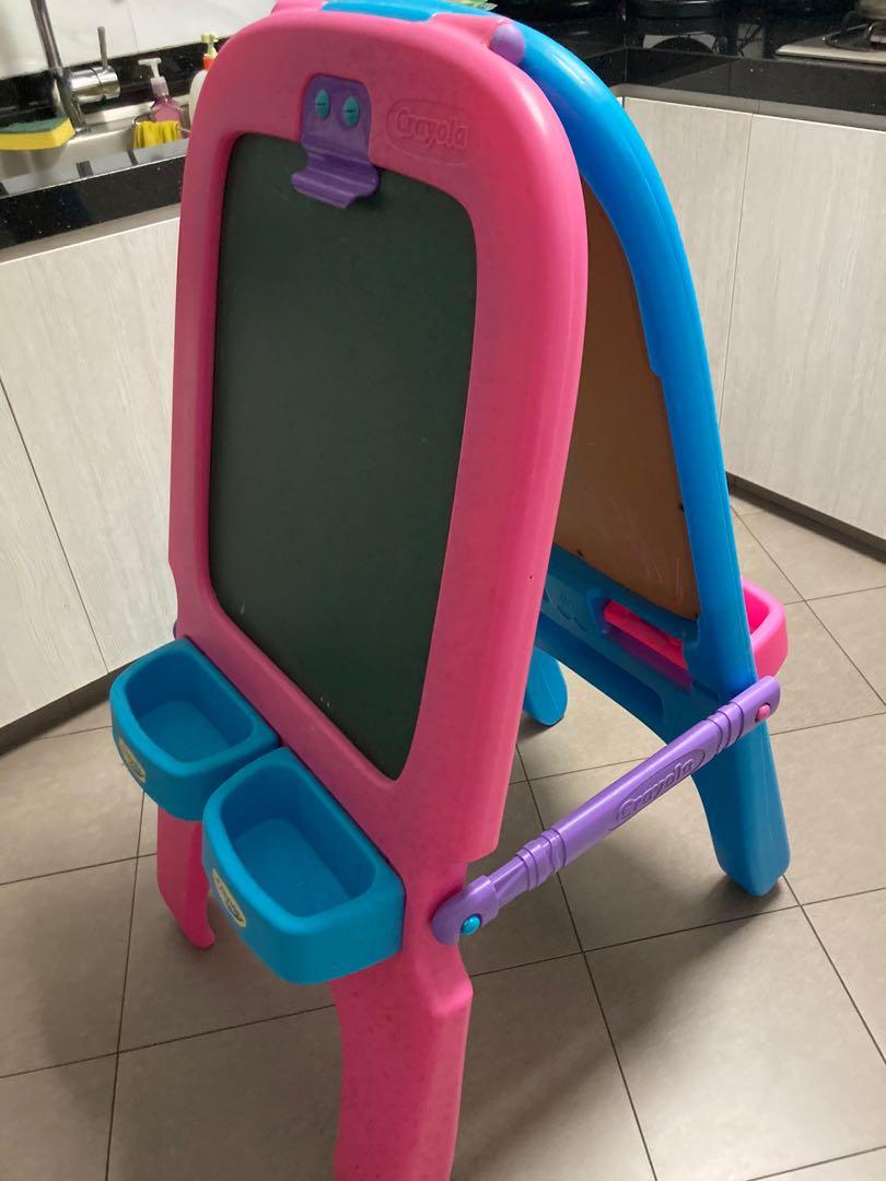 Crayola Art Easel