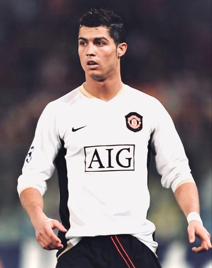 CRISTIANO RONALDO CR7 FOOTBALL KITS  Jersey Collection, Men's Fashion,  Activewear on Carousell