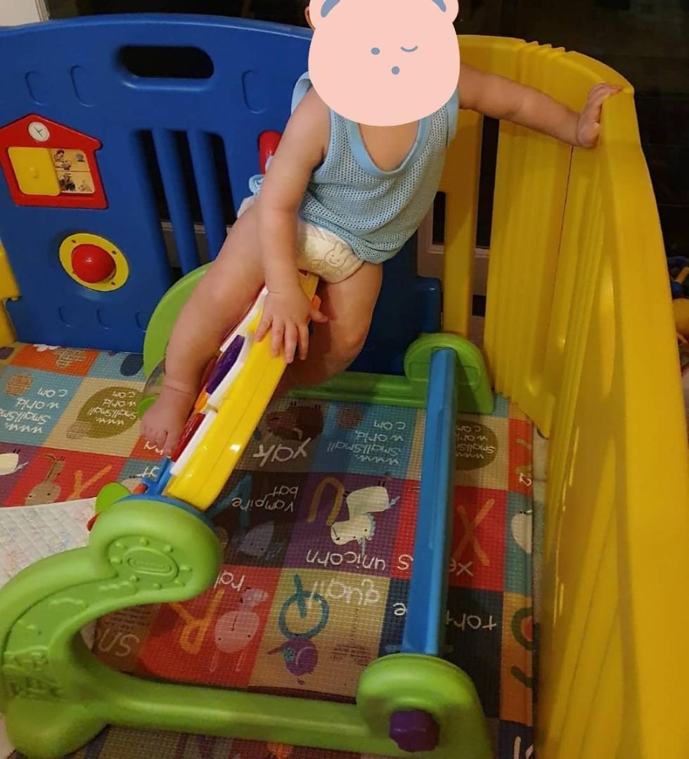 Evenflo Exersaucer and Haenim Play Yard, Babies & Kids, Infant Playtime