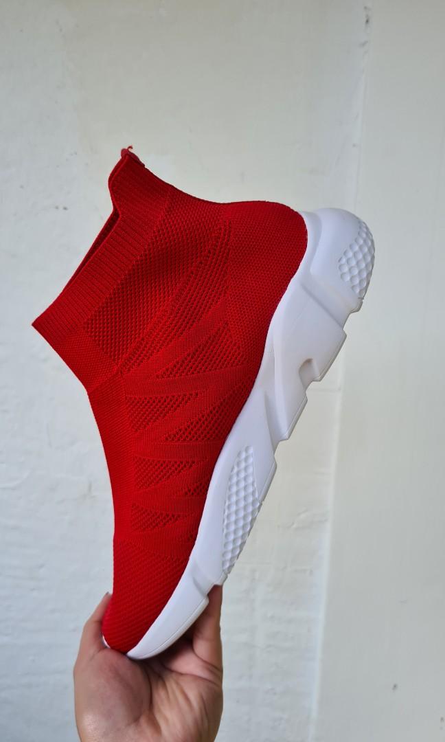 FILA knit sock in Men's Footwear, Sneakers on Carousell