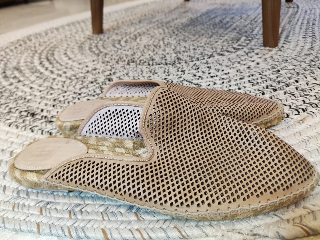 Frye slippers outlet