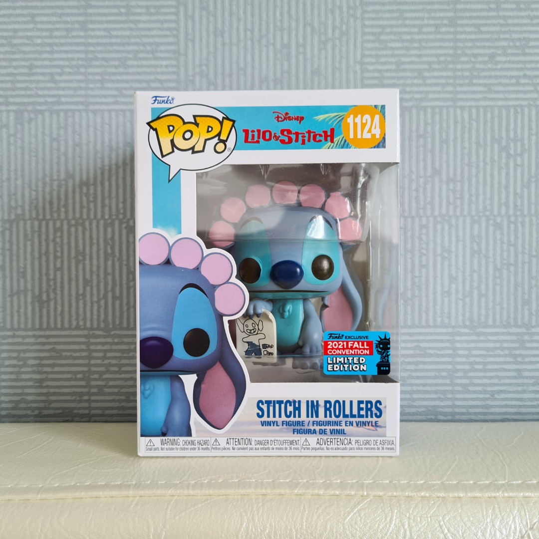 Funko POP! Disney Lilo & Stitch - Stitch in Rollers #1124 (2021 Fall  Convention Exclusive), Hobbies & Toys, Toys & Games on Carousell