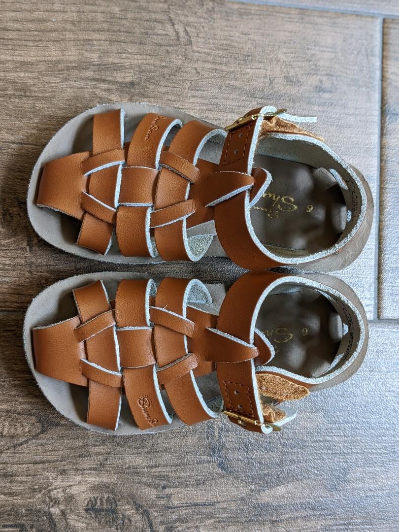 Salt water 2024 sandals shark tan