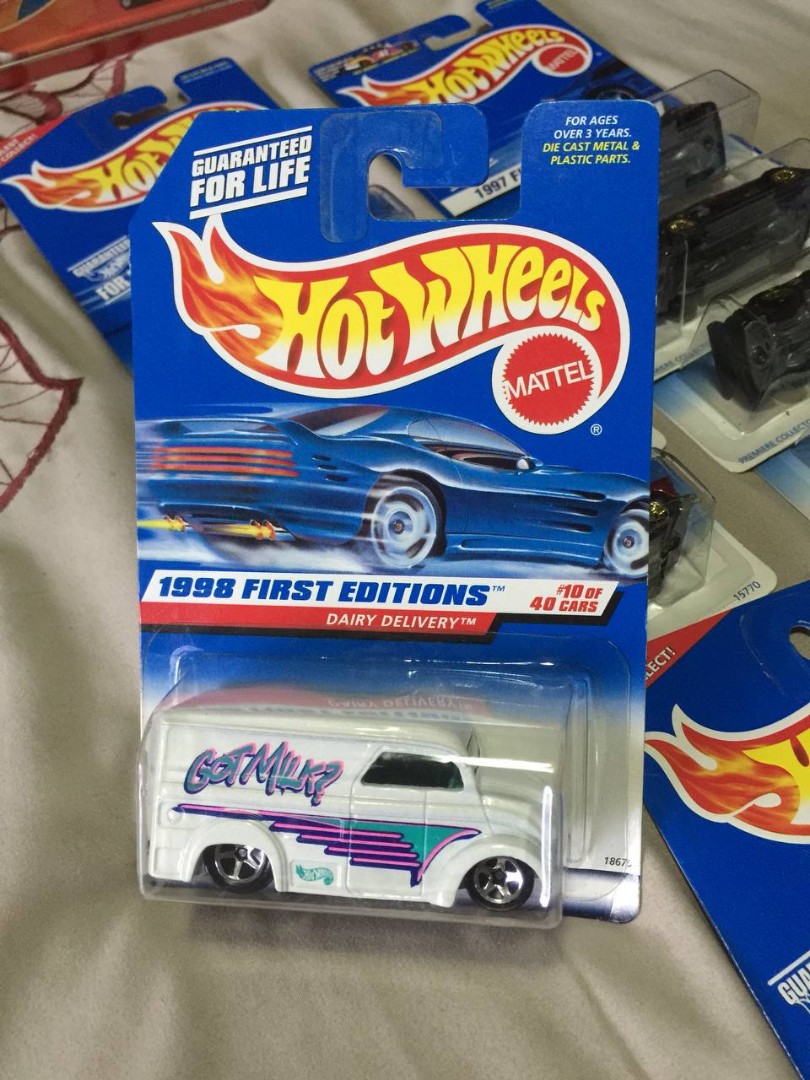 Hot Wheels 1998 First Editions Dairy Delivery #645 1:64 Diecast Truck for sale online 