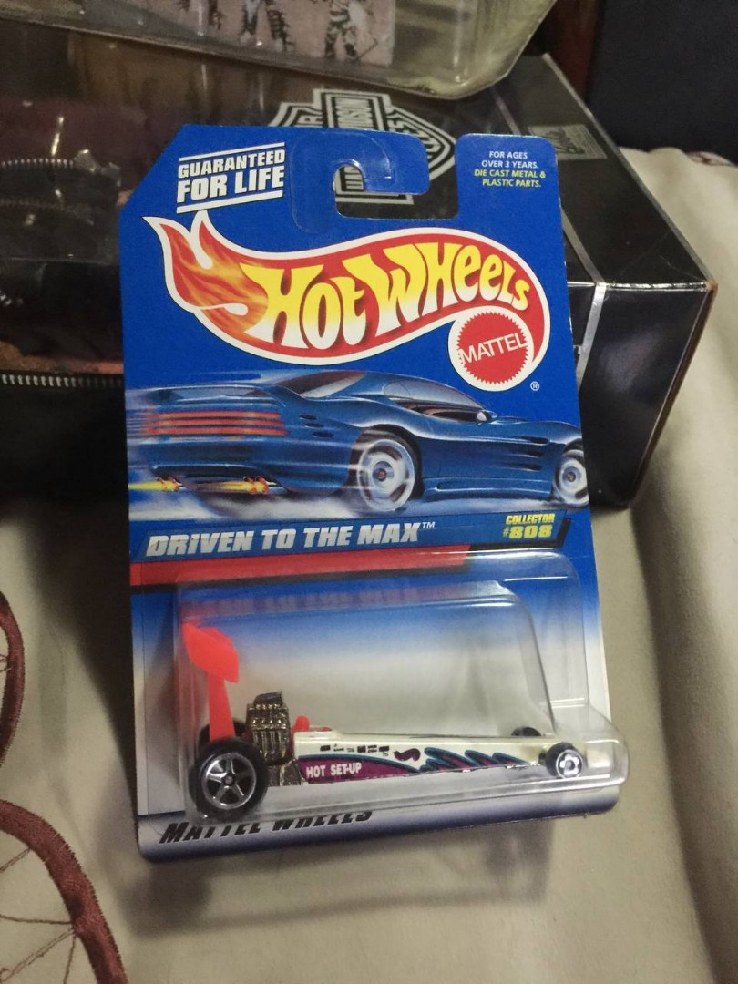 Hot wheels driven to the max store