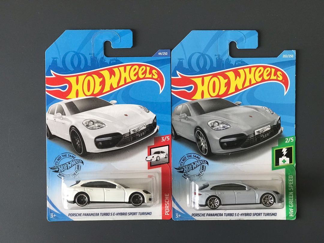 Hot wheels shop porsche panamera turbo