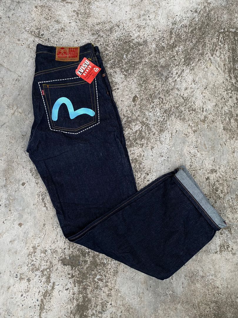 JEANS EVISU LOT 2005