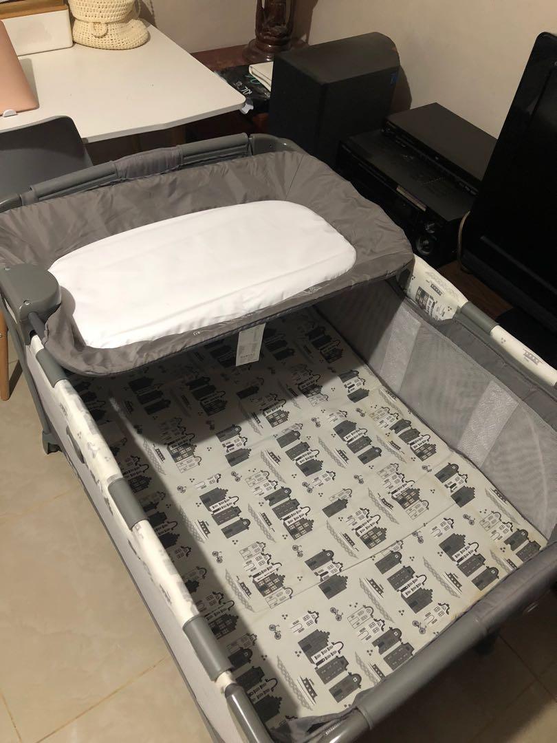 Joie Commuter change with travel cot playpen crib, Babies