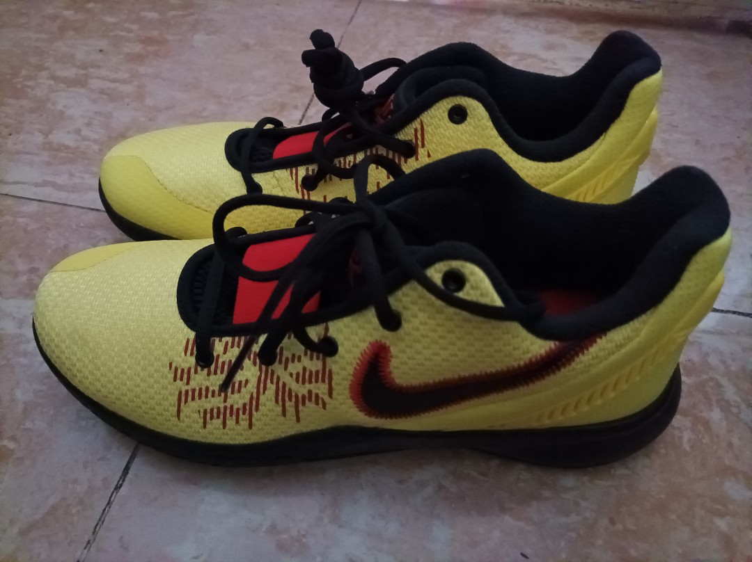 Kyrie flytrap hotsell 2 bruce lee