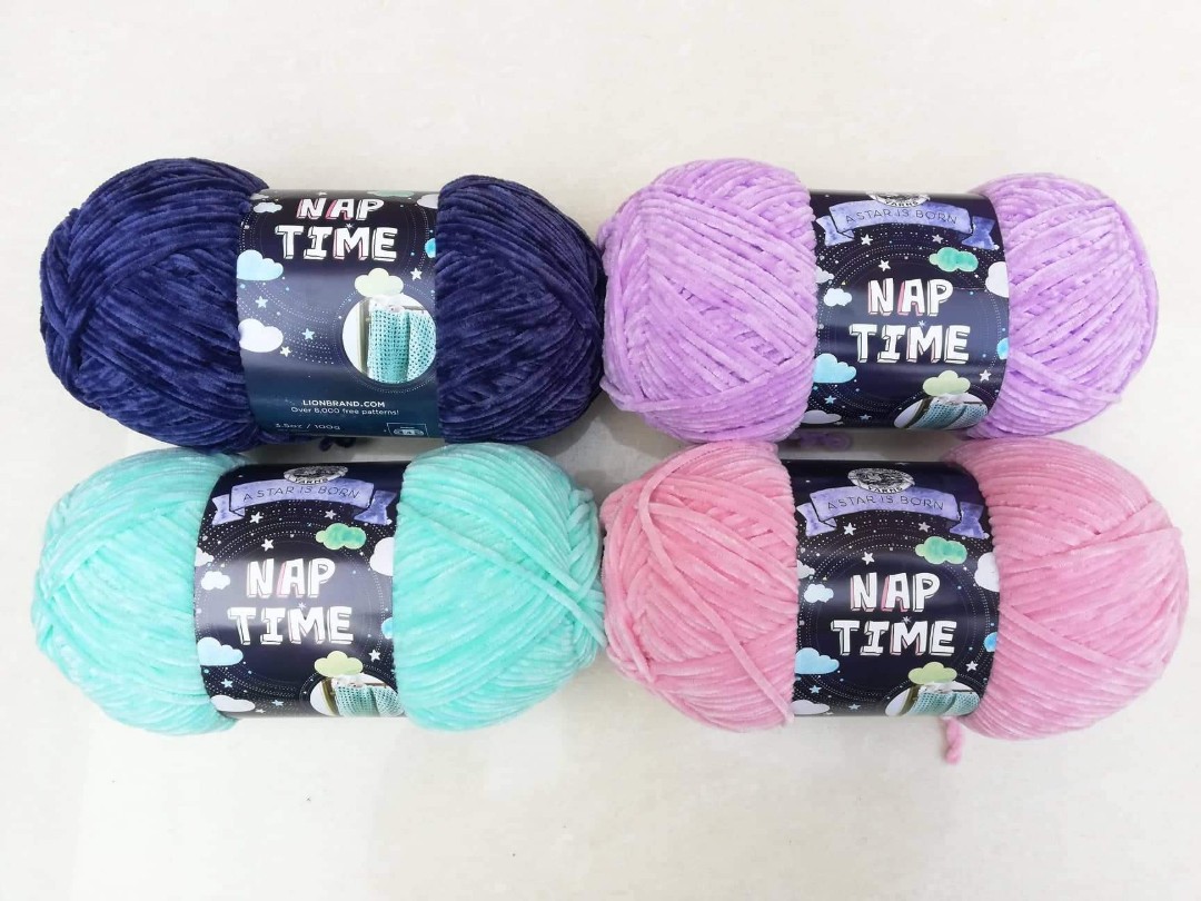 Lion Brand Nap Time Yarn, Hobbies & Toys, Stationary & Craft, Craft