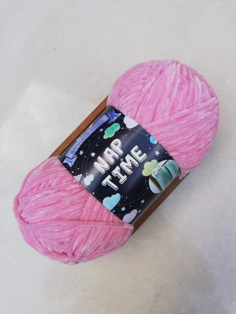 Lion Brand Nap Time Yarn, Hobbies & Toys, Stationary & Craft, Craft