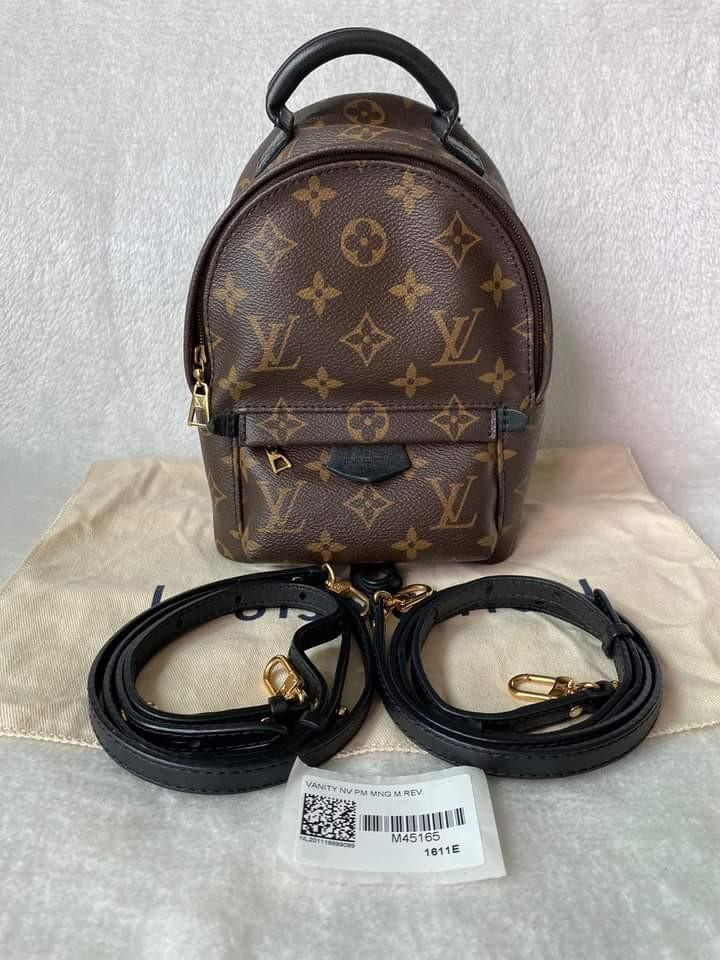 Louis Vuitton Mini Palm Springs (Category: Luxury Bags & Wallets) located in Manila. Submitted by bagislifeshop (Listing ID 1160469035, Image 1). Description: ▪️Louis Vuitton Mini Palm Springs▪️ ☑️Available in Bacolod ✅Date code: FL1116 ✅Condition: 9/10 ✅Material: monogram canvas and cowhide leather ✅Inclusions: dust bag and long strap.