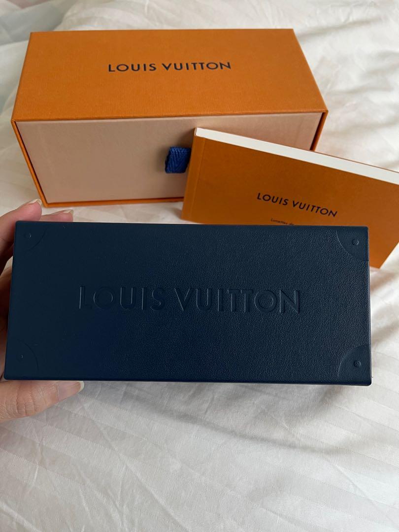 Louis Vuitton Sunglasses 💯 Authentic with receipt copy, Luxury