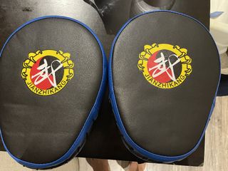 （分類：）位於 。 由 pompomface 提交（商品編號 1160616396，圖片 1）。簡介： 。
