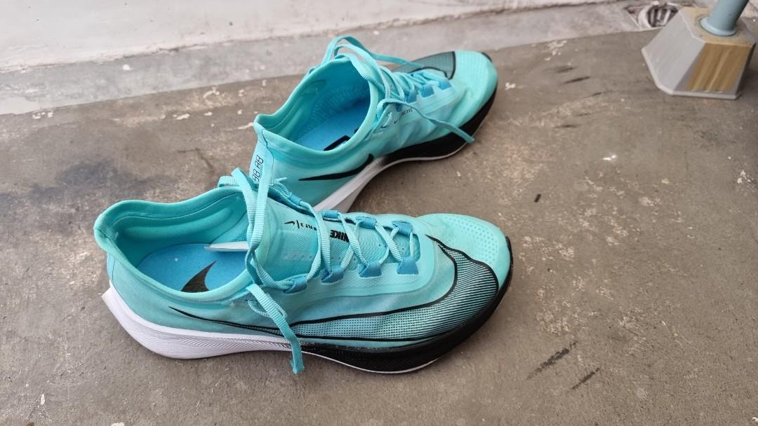 Nike zoom fly 3 premium hakone review sales