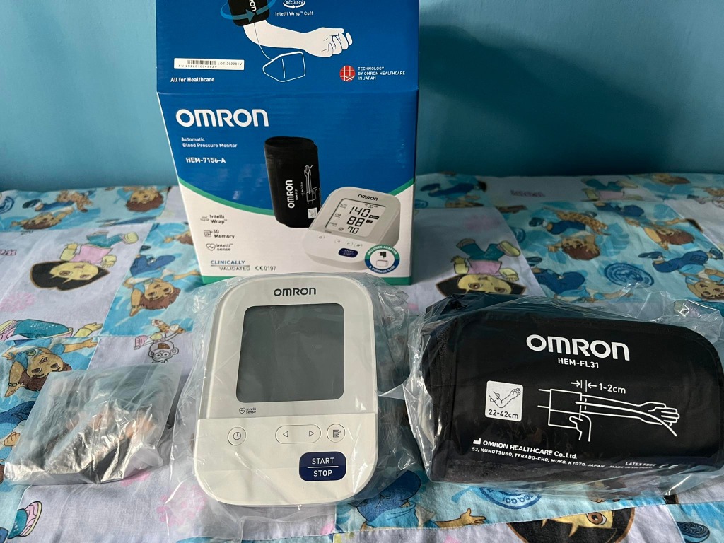 https://media.karousell.com/media/photos/products/2022/5/14/omron_automatic_blood_pressure_1652493963_afb3af1f