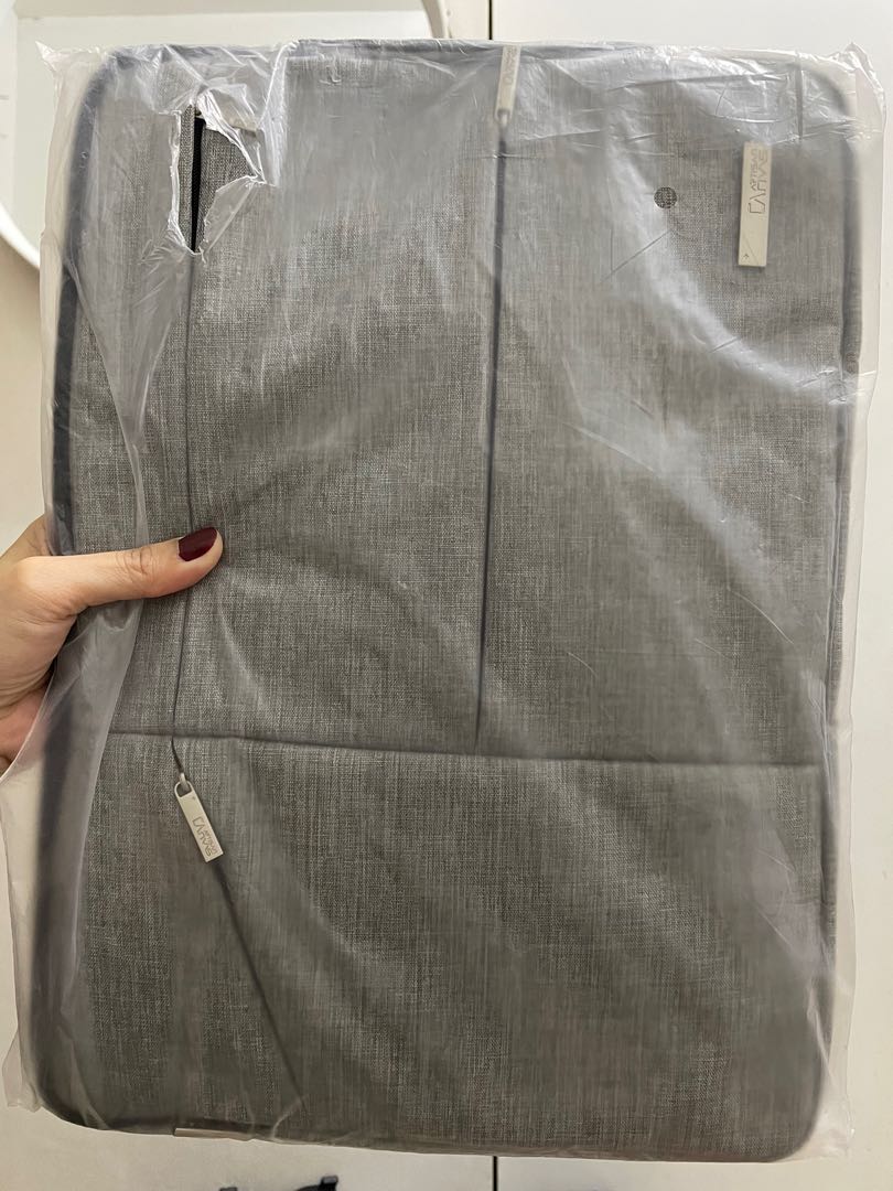 Canvas artisan laptop sleeve top