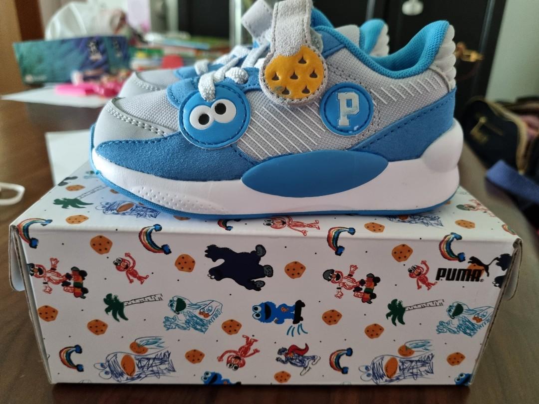 Puma sesame street cookie monster top