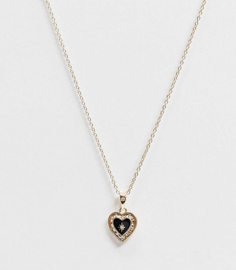 Regal rose store heart necklace