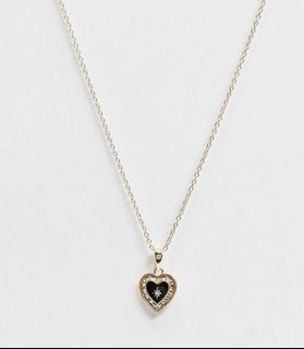 Regal discount rose necklace