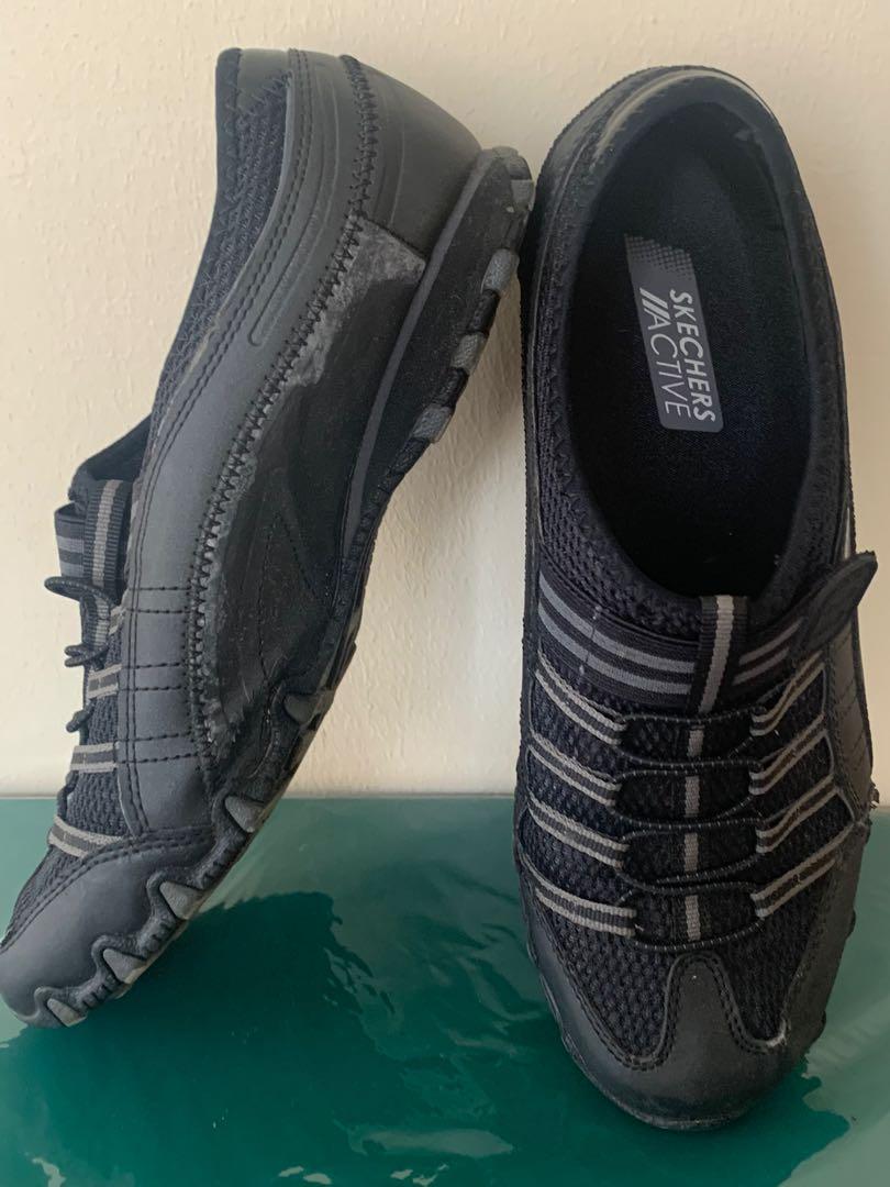 sketcher black shoes