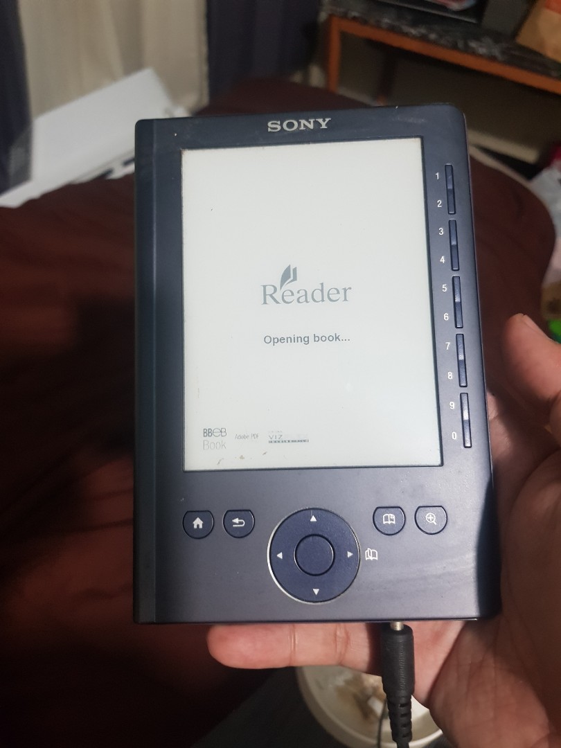 Sony PRS 300, Mobile Phones & Gadgets, EReaders on Carousell