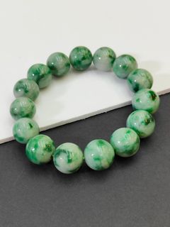 (Category: ) located in . Submitted by crystaljadeite (Listing ID 1160536494, Image 1). Description: .