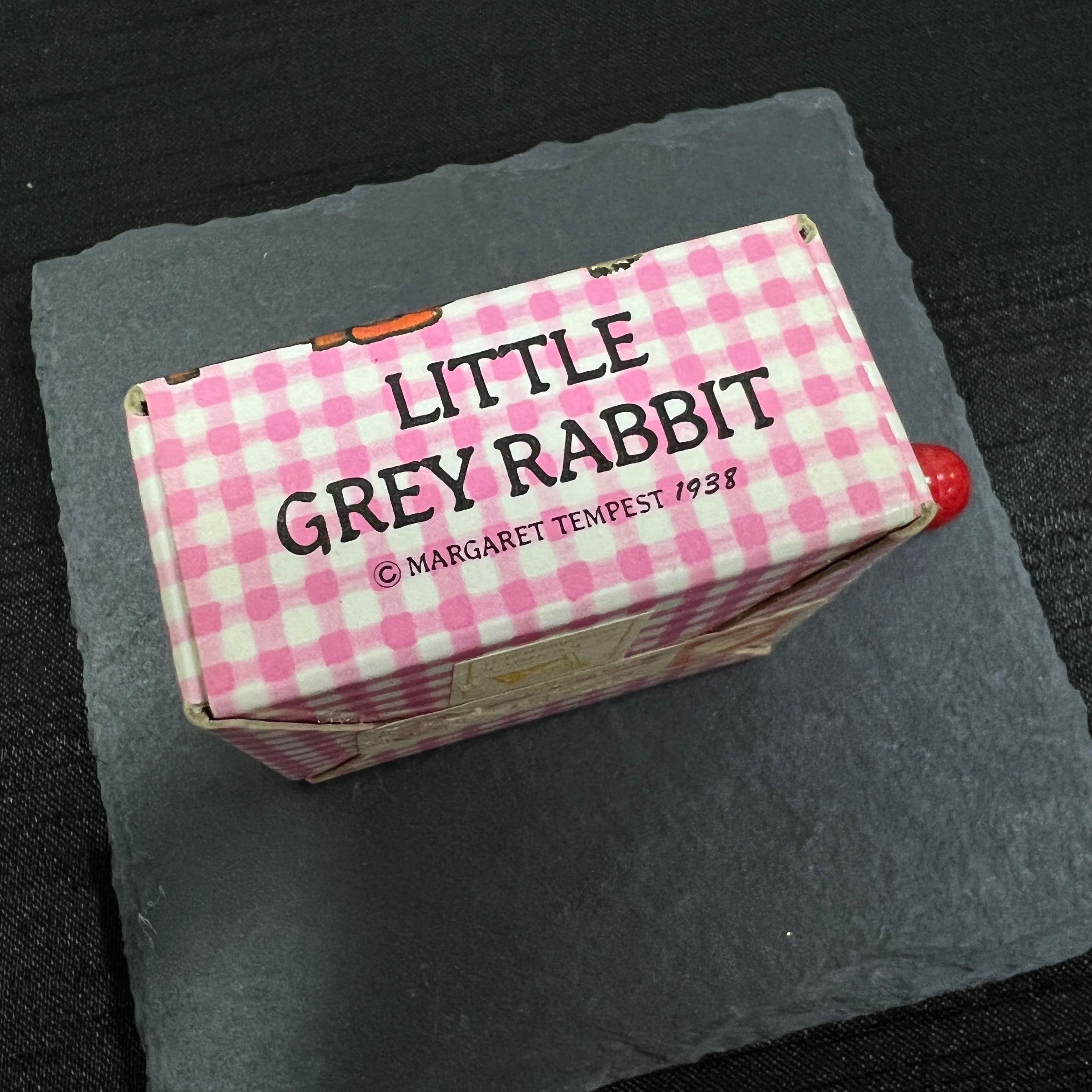 Vintage Japan Imported Sankyo Shoji Little Grey Rabbit Music Box  display picture 1