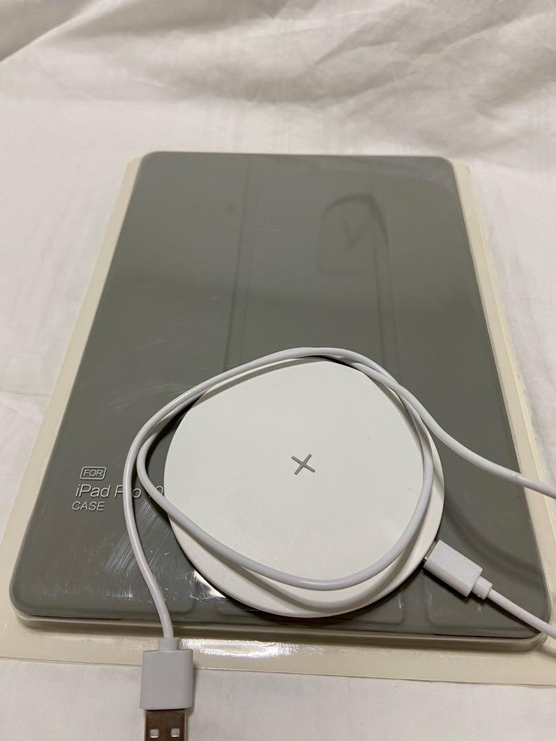 Wireless charger top ipad pro