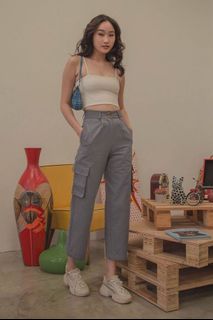 (Category: ) located in . Submitted by gxwardrobe (Listing ID 1160530004, Image 1). Description: .